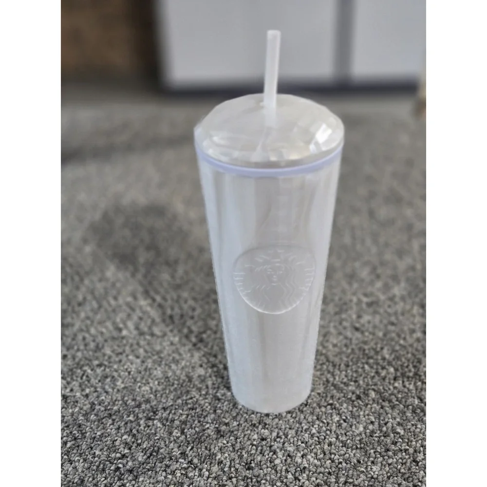Starbucks White Pearl Iridescent Faceted Cold Cup Tumbler 24 oz With Straw